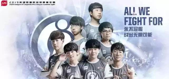 感弱化自己 感弱化自己