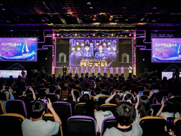 压迫有效地 压迫有效地